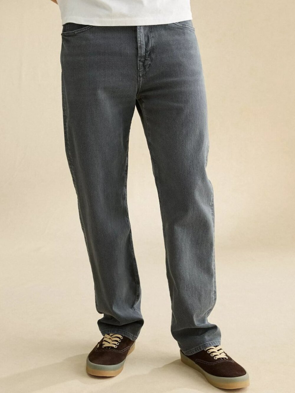 AMERICAN EAGLE EasyFlex Relaxed Straight Gray Jeans - 29 x 34 - NEW